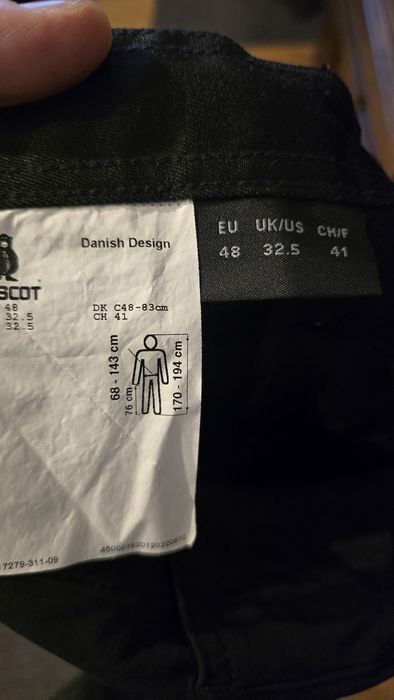 Strauss engelbert, Mascot