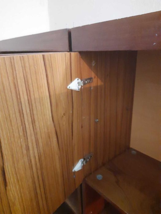 Отлични секции, ниска цена, разглобени и готови за пренасяне