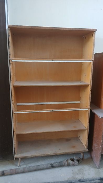 Эски мебел тахталар сотилади нархи келишилади