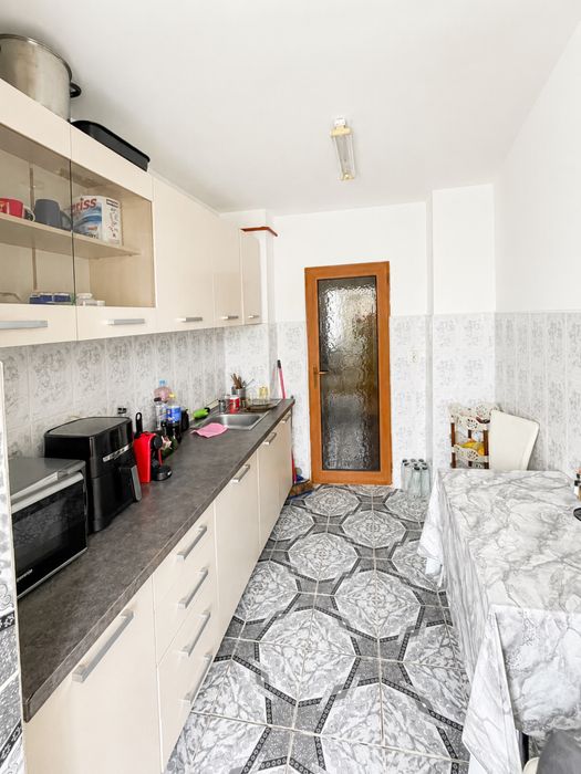 Apartament 2 camere decomandat,mobilat, utilat,etaj 1 – zonă liniștită cu parc și vedere la Dunăre