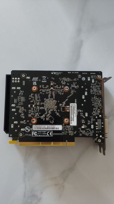 Видеокарта RTX 3050 8Gb