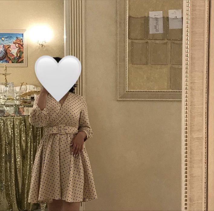 продам два платья 5к-10к тг