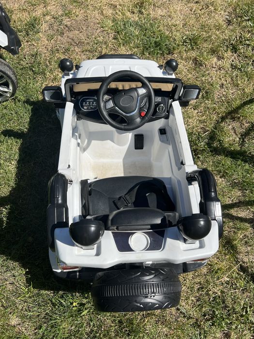 Продам машинки на пультах