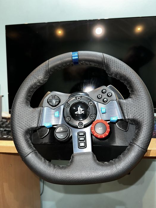 Logitech G29 волан + скоростен лост
