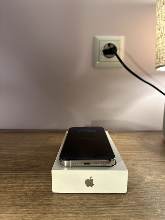 Iphone 14 Pro 512 GB silver като нов
