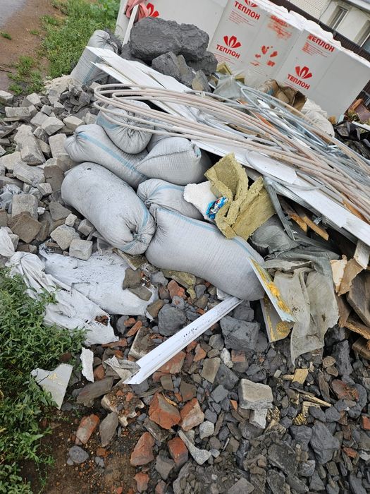 Вывоз мусора с грушяками и без.