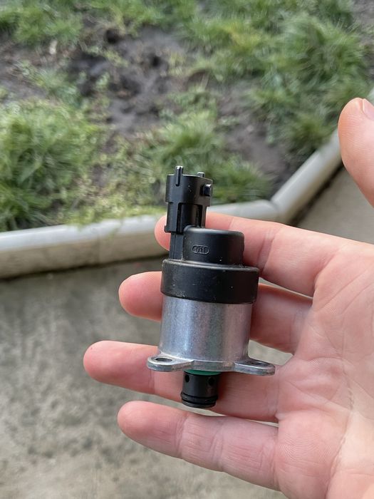 Regulator presiune Bosch Opel Vivaro Renaul Traffic