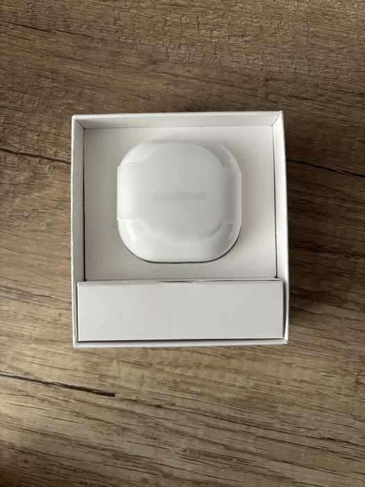 Samsung Galaxy Buds FE