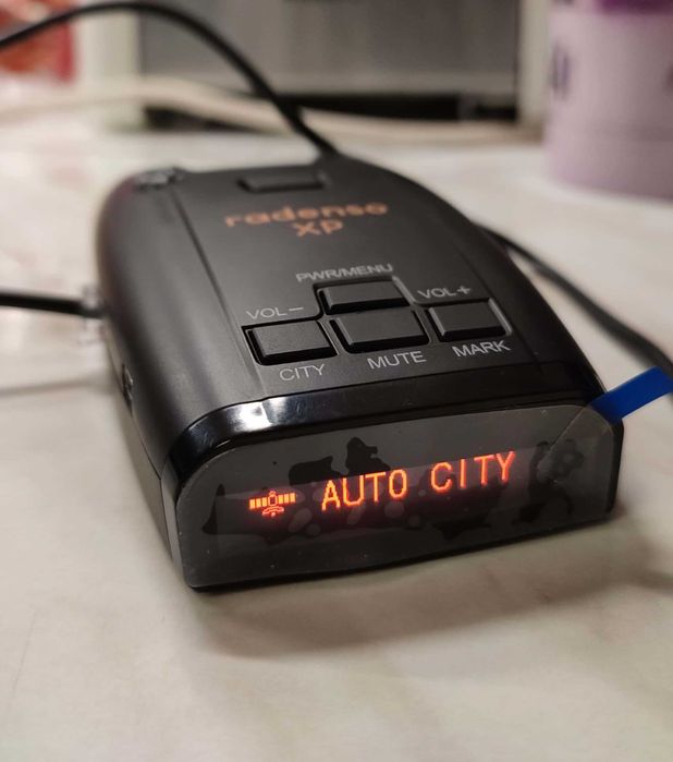 Detector radar Radenso XP in husa GPS ecran oled