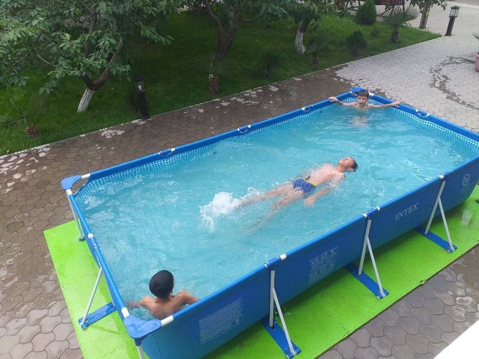 Intex bassen karkasni