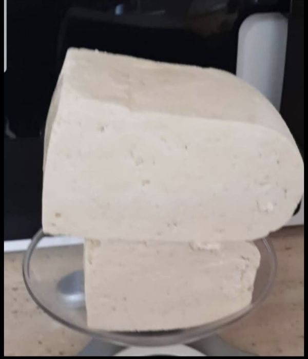 Brânză de oaie proaspătă – la alegere: caș sau mai sărată | Livrare Constanța