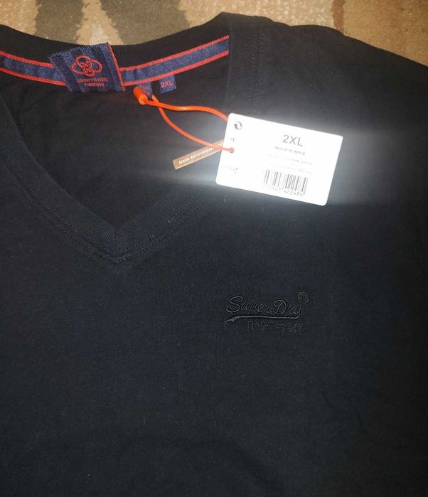 Tricou barbati Superdry. XXL, nou