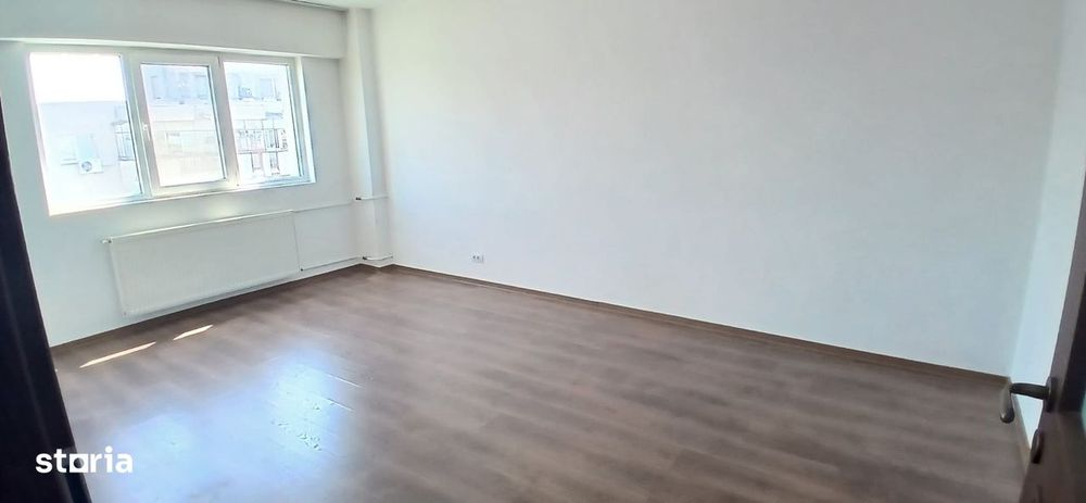 Metrou Academia Militara, 2 camere decomandat, zona Panduri - Marriot