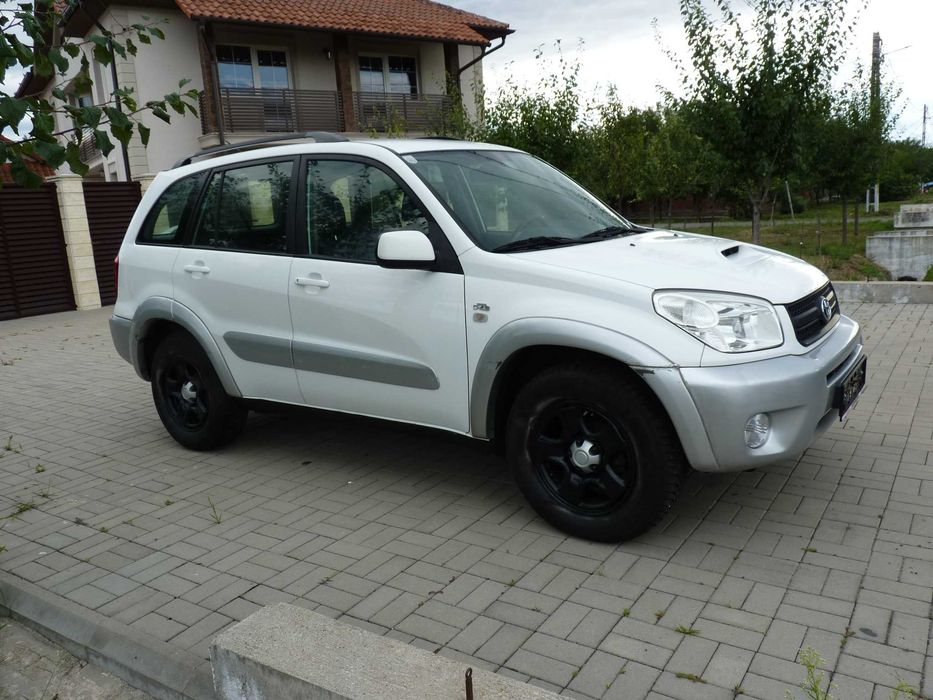 TOYOTA RAV4 2003 — imagine 4
