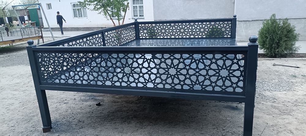 Тапчан сатылады калын металдан