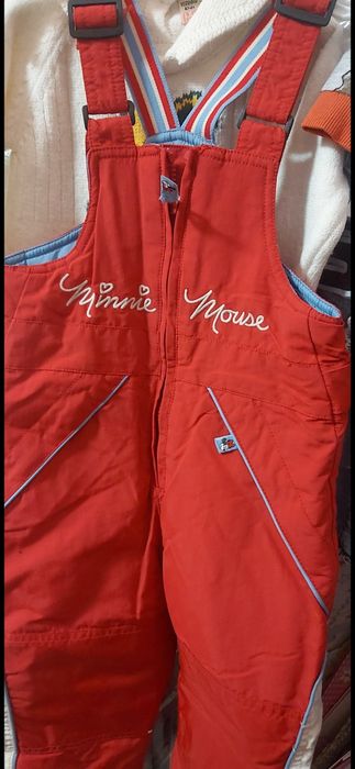 Детски ски гащеризон в червено