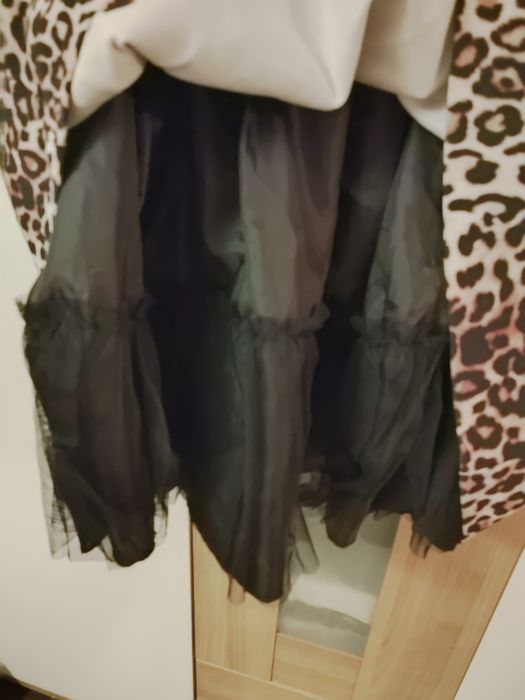 Vând rochie de ocazie animal print mărimea 40