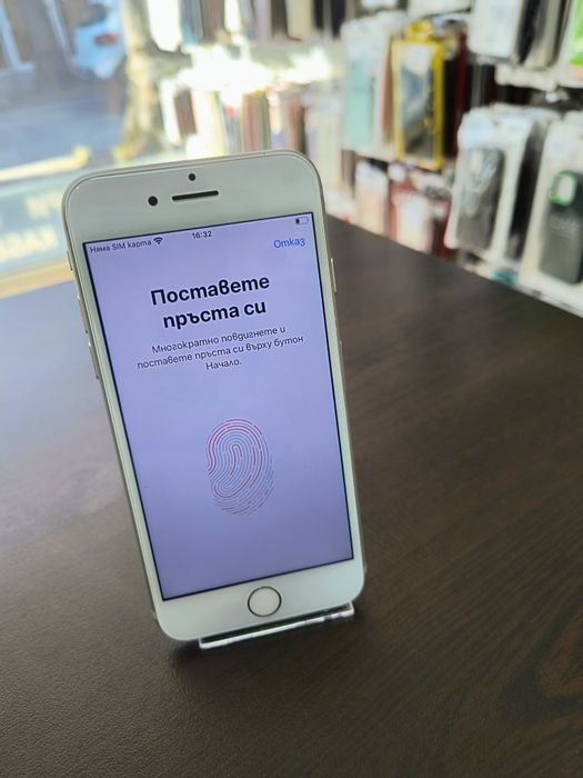 Apple iPhone 8 64GB White