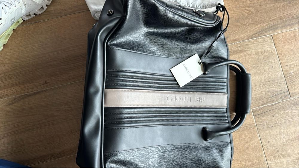 Сак на Cerruti 1881