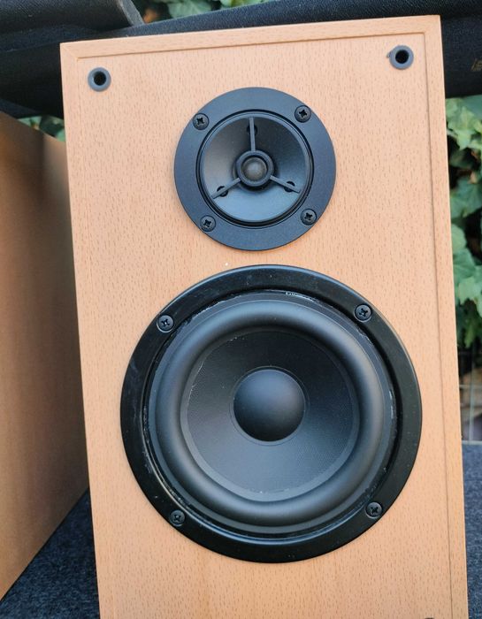 top top  denon speak