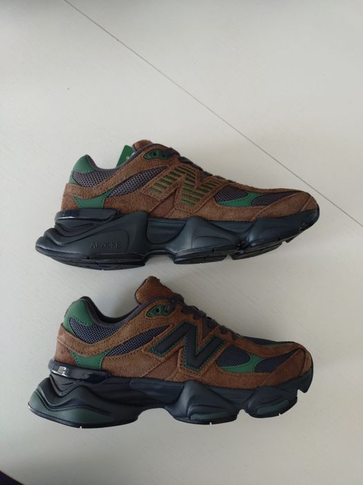 New Balance 9060 Beef and Broccoli