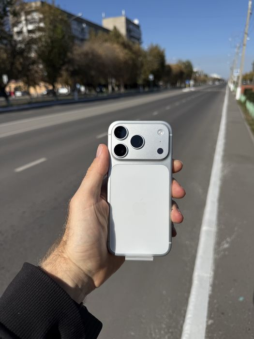 Айфон 17 про 256 SIM