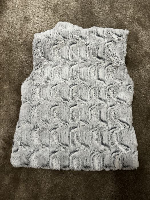 Vesta blanita fete 6 ani