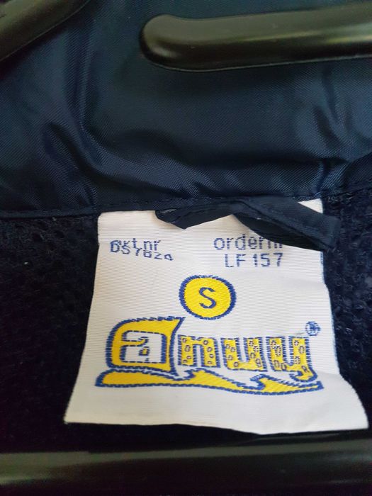 Продавам две мъжки якета