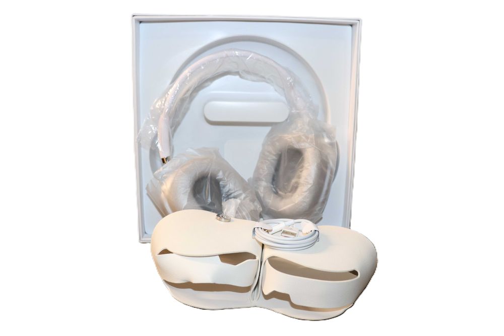 apple airpods max слушалки