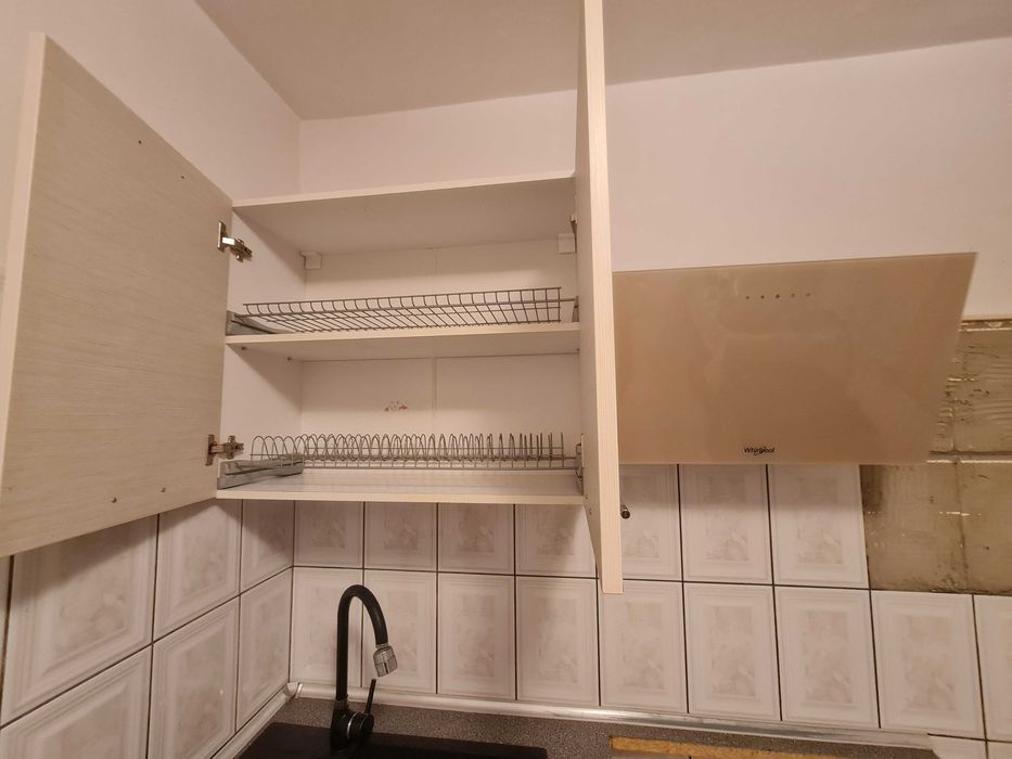 Vand mobila bucatarie