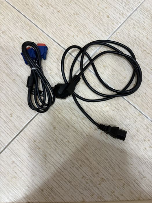 Монитор Samsung SyncMaster 720n