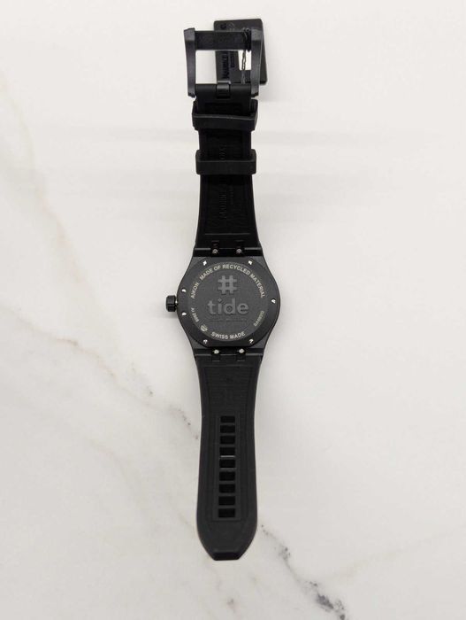 Часовник Maurice Lacroix - Aikon Tide