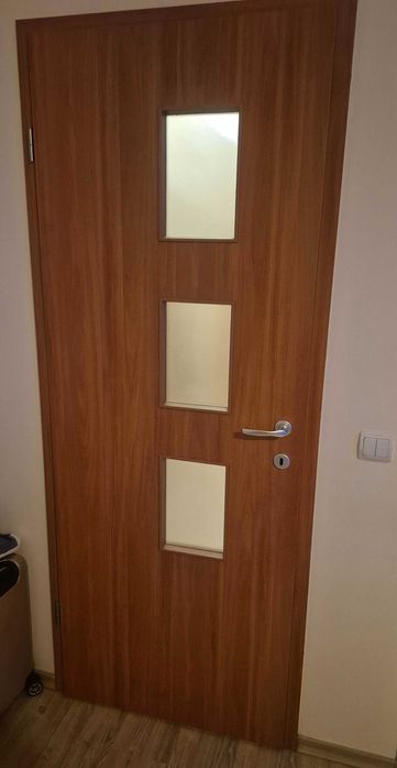 ИНТЕРИОРНИ ВРАТИ 3 БР. Като нови с брави, без касите
