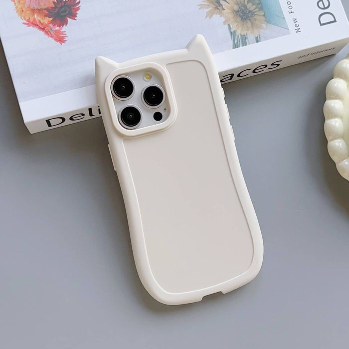 Продаётся чехлы на Айфон новые 4 цвета 655 шт количество