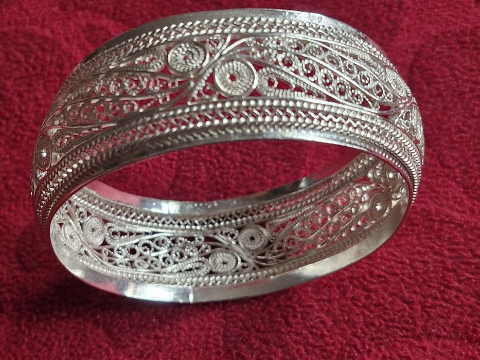 Уникална сребърна гривна филигран 37гр.-100годишна