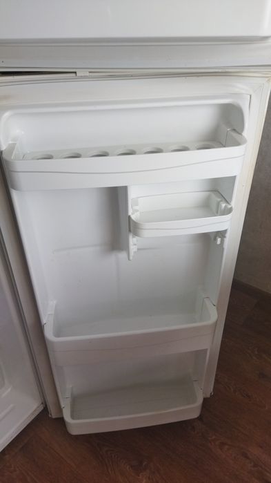 Продам Холодильник б/у