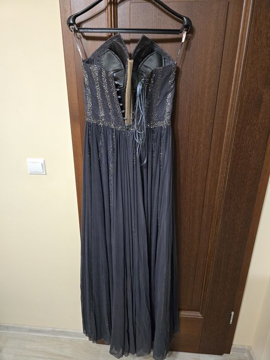 Строго официална бална рокля