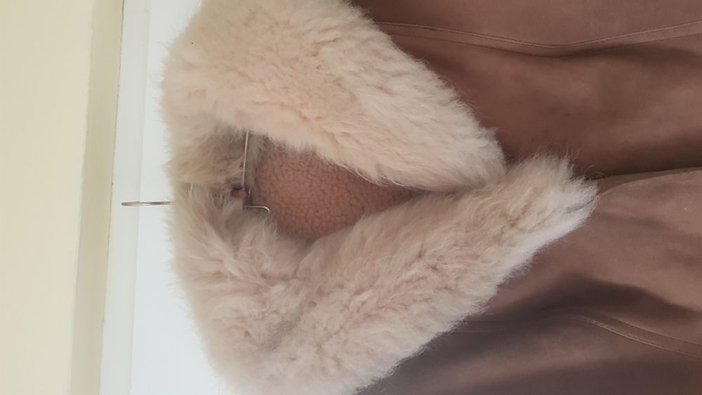 Продавам дамски кожух