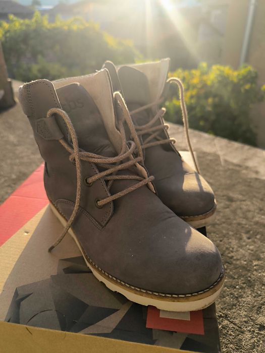 Боти TBS естествена кожа