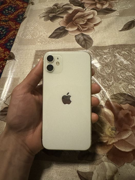 Iphone 11 64 gb akb 100%