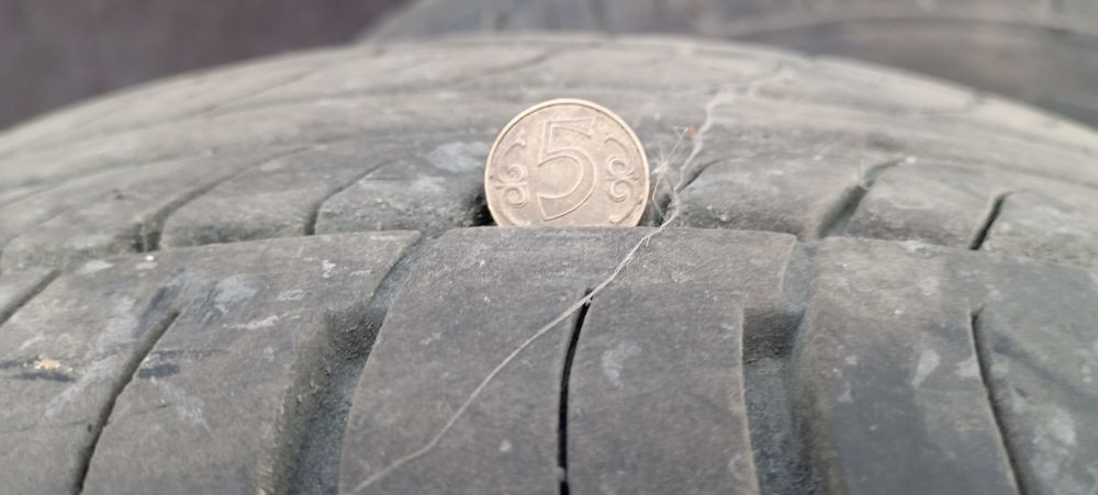 Диски на toyota r14 с резиной