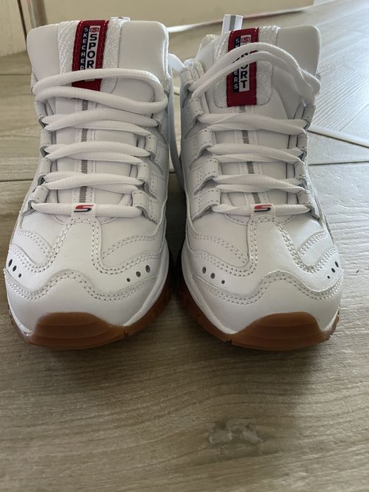 Дамски маратонки SKECHERS