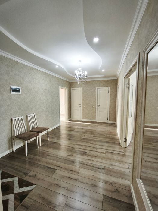 Продам квартиру 3х комнатную