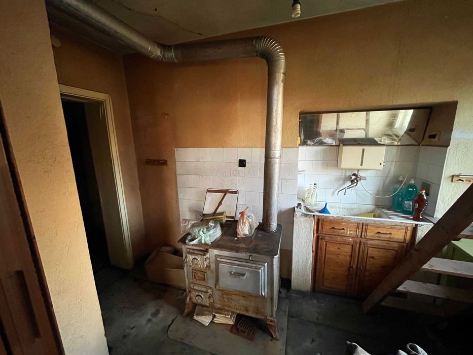 Продава се Къща в Шипка - 140 кв.м за 765 €/кв.м - Снимка #3