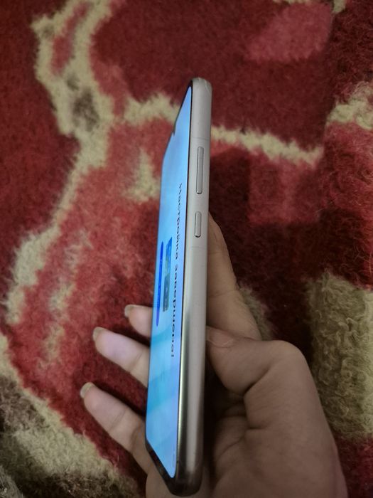 Продам самсунг а 34, 5 g,
