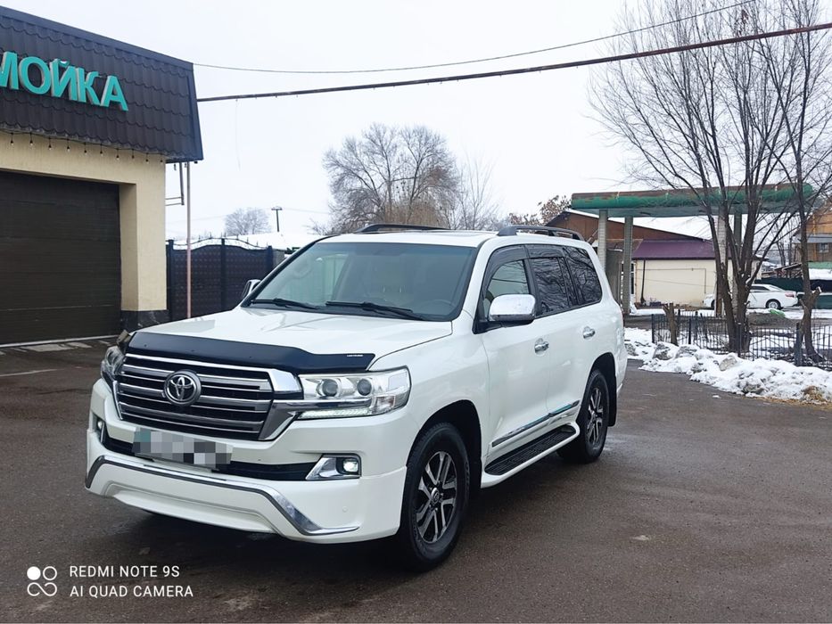 Прокат машины Land Cruiser 200
