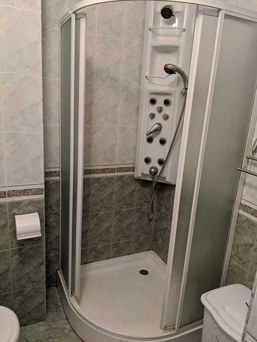 Дава се под наем Тристаен апартамент в София, Център - 95 кв.м за 598.23 € - Снимка #3