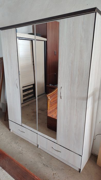 Хар хил турдаги уй жихозлари сотилади