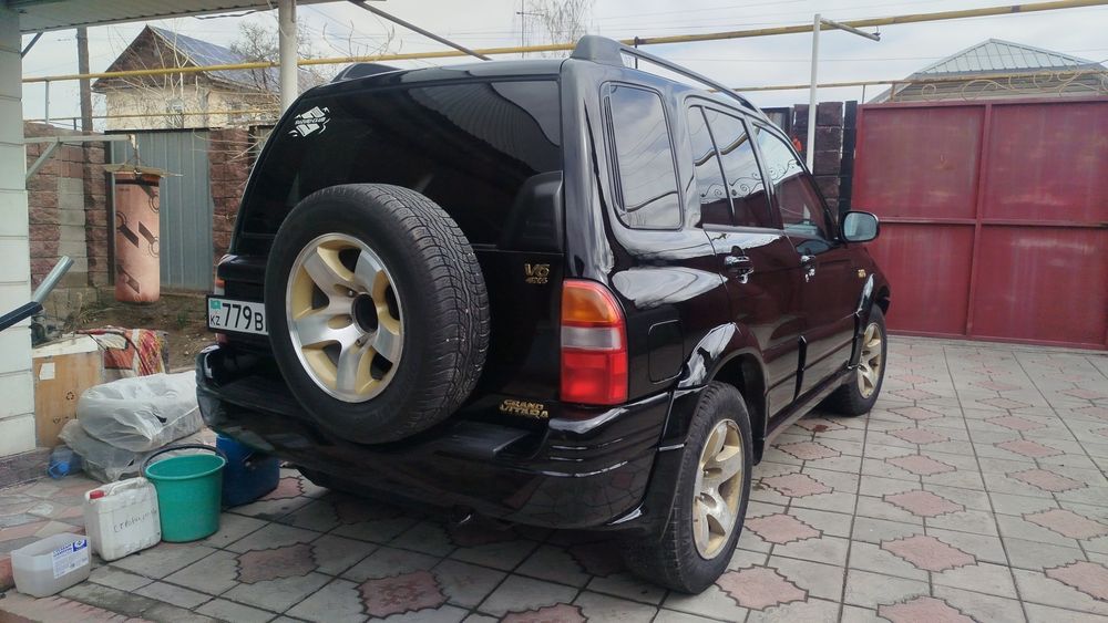 Продам Сузуки гранд Витара 2000