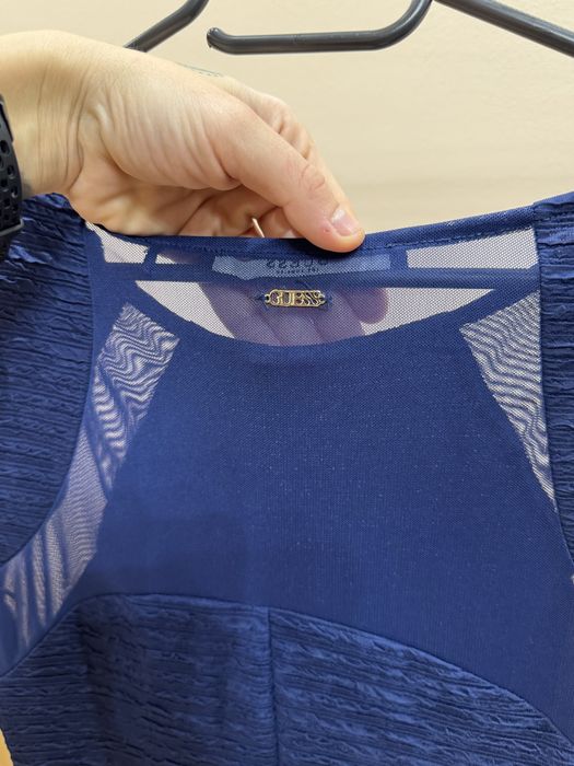 Оригинална рокля Guess